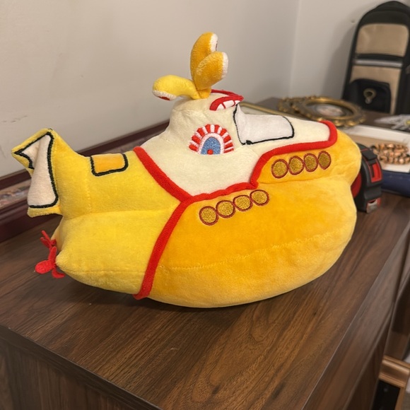 The Beatles Yellow Submarine Plush - Picture 2 of 3